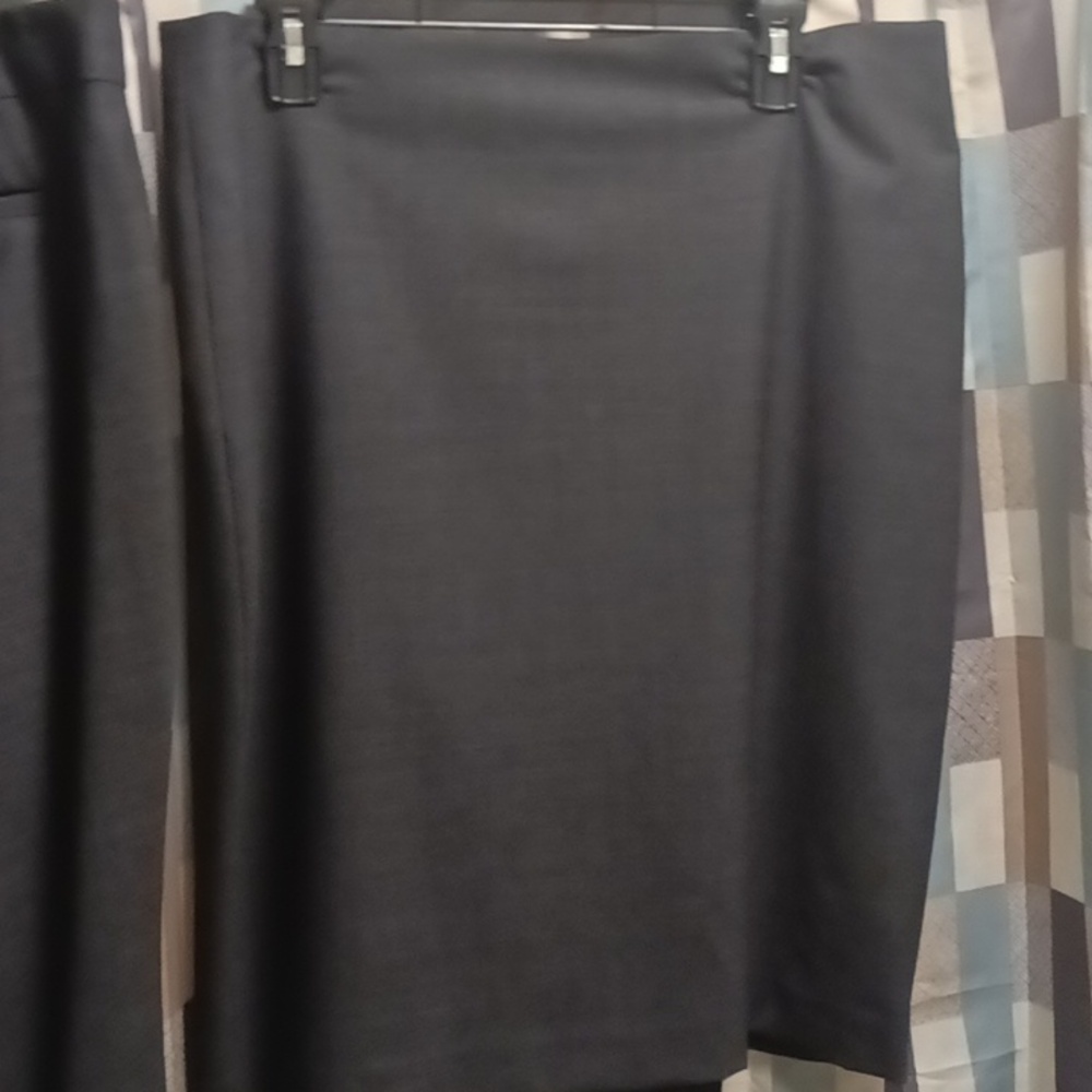 3 Pc Jones New York Women's Gray Stretch Pants, Skirt, And Blazer. - Picture 12 of 16